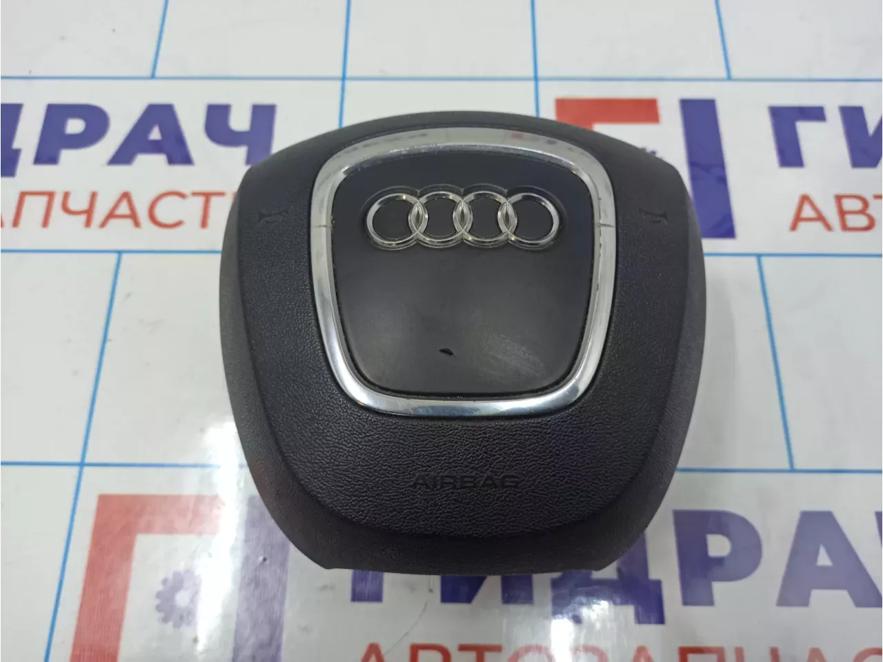 Подушка безопасности в рулевое колесо Audi A6 (С6) 4F0880201BK6PS. Царапины.